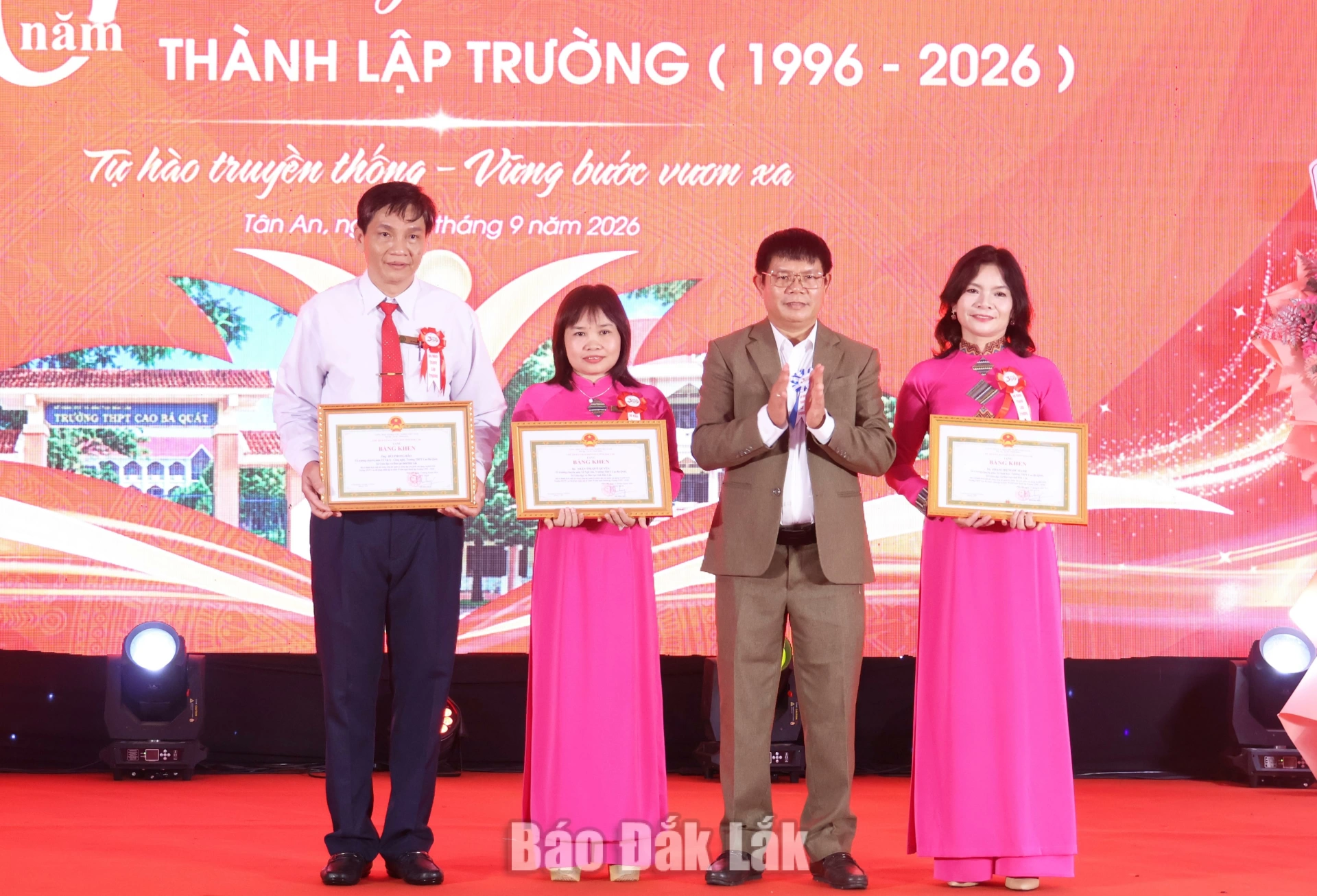 Trưởng Ban Văn hóa - Xã hội, HĐND tỉnh Lê Văn Cường