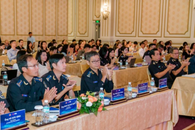 1791609288 434 mb va chi cuc hai quan khu vuc xiii ky ket hop tac dong hanh cung doanh nghiep xuat nhap khau trong