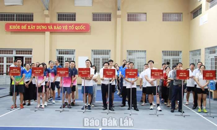 Khai mạc Giải Pickleball giao lưu các cơ quan chuyên trách tham mưu, giúp việc của Tỉnh ủy năm 2026 3 Các vận động viên tham gia giải.