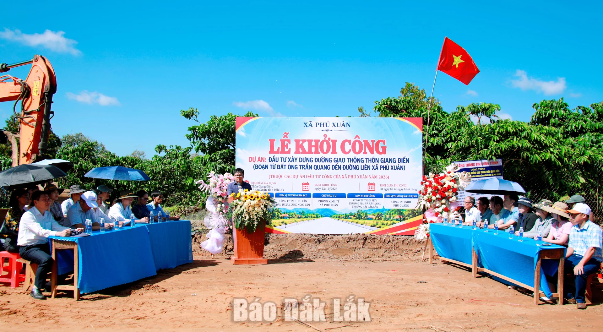 Phú Xuân khởi công 2 công trình giao thông nông thôn trọng điểm 1 1