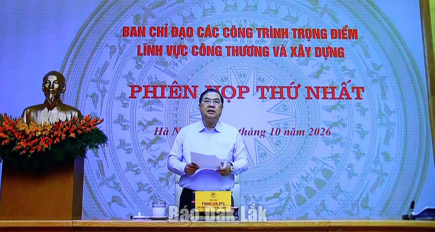 Tập trung xử lý các điểm nghẽn, khó khăn các công trình trọng điểm lĩnh vực công thương, xây dựng 3 Phó Thủ tướng thường trực