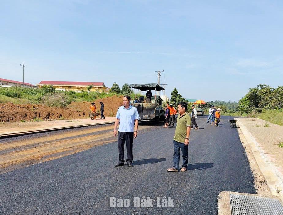 Đoàn công tác kiểm tra 