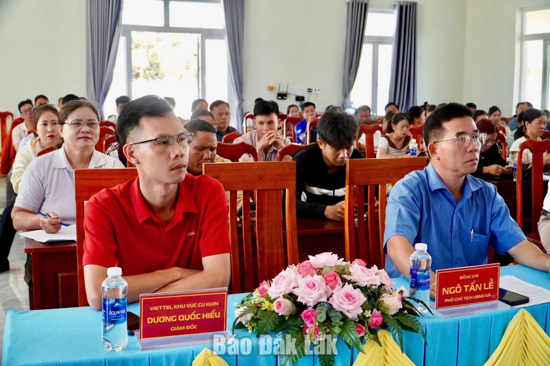 Đại biểu tham dự tại hội nghị.