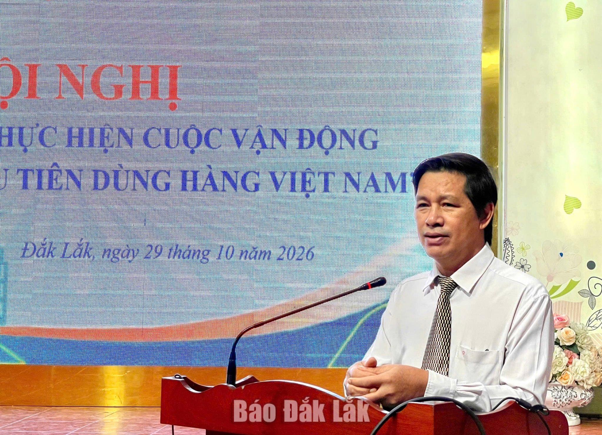 Phó Chủ tịch Ủy ban MTTQ Việt Nam tỉnh Đắk Lắk Phạm Văn Bảy phát biểu khai mạc hội nghị.