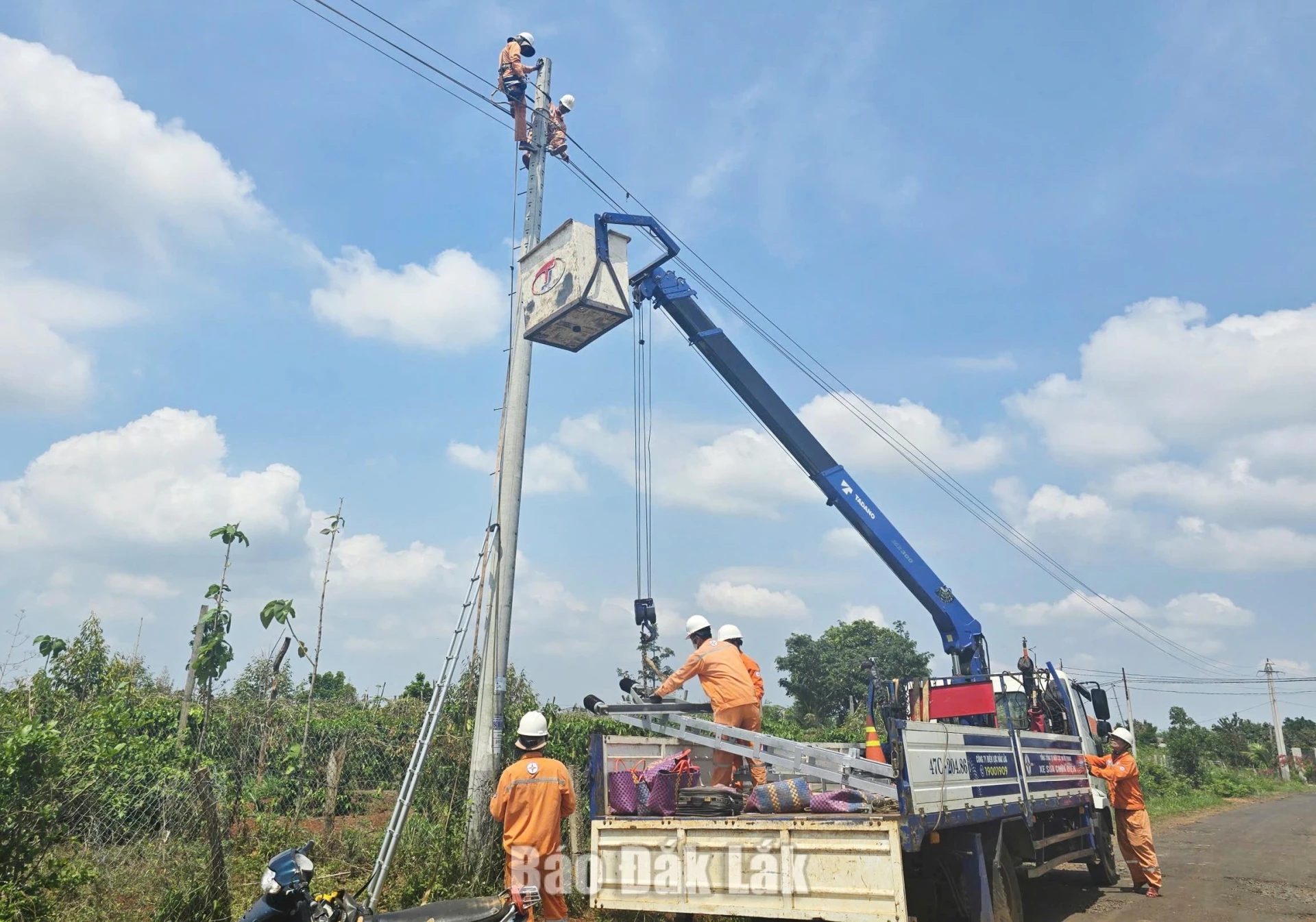 Khai mở nguồn lực tăng trưởng từ các dự án năng lượng 5 Bên cạnh thúc đẩy tiến độ accs dự án, tỉnh Đắk Lắk cũng yêu cầu rà soát hạ tầng lưới điện