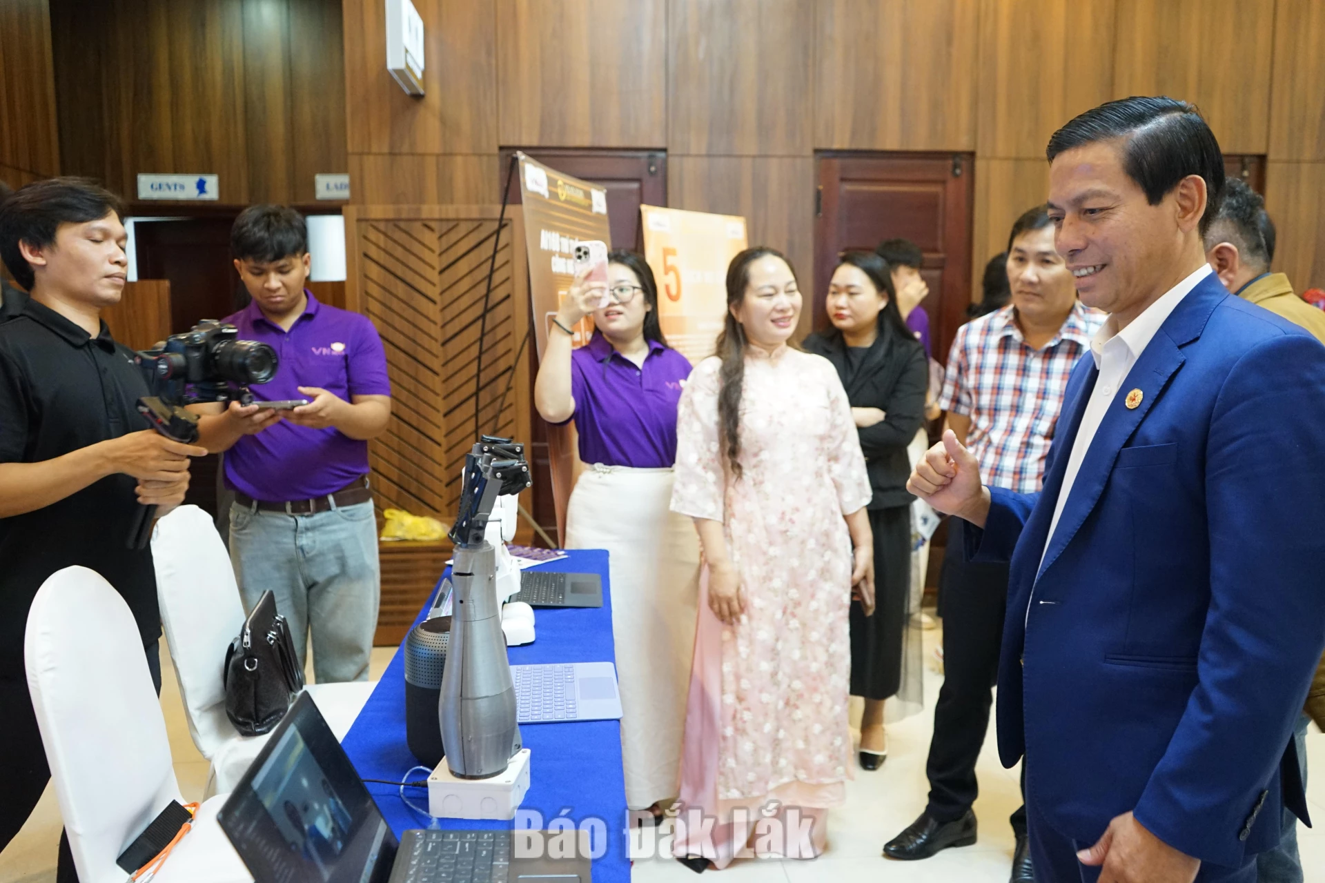 Tăng nhiều mức chi cho hoạt động khoa học, công nghệ và đổi mới sáng tạo 1 đơn vị tham gia ngày hội ĐMST, khởi nghiệp sáng tạo hoặc sự kiện trình diễn, giới thiệu công nghệ mới được hỗ trợ 10 triệu đồng/đơn vị. (Ảnh minh họa)