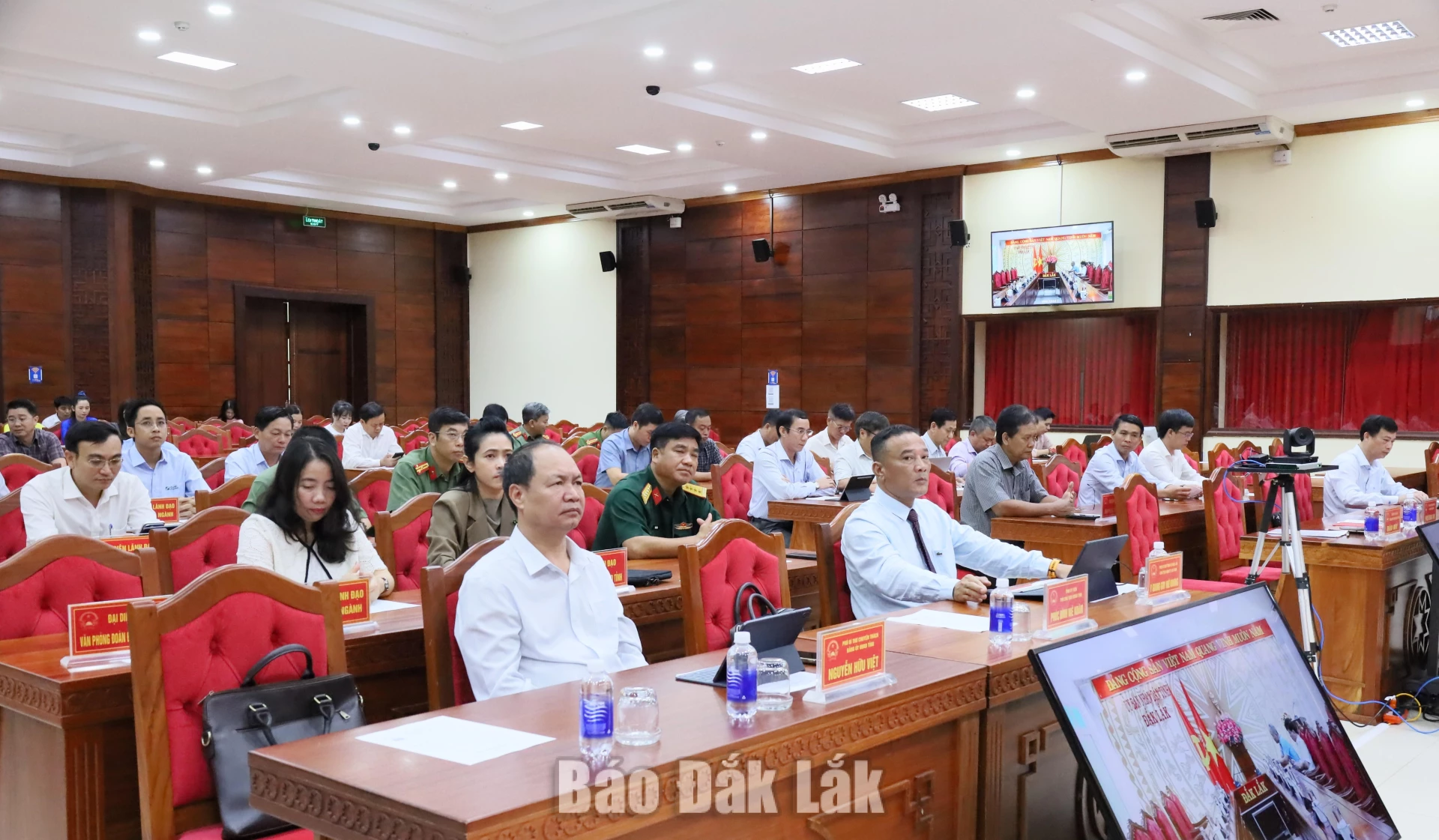Biến kết quả của Lễ hội Sầu riêng Đắk Lắk 2026 thành động lực phát triển bền vững 2 Các đại biểu tham dự hội nghị.