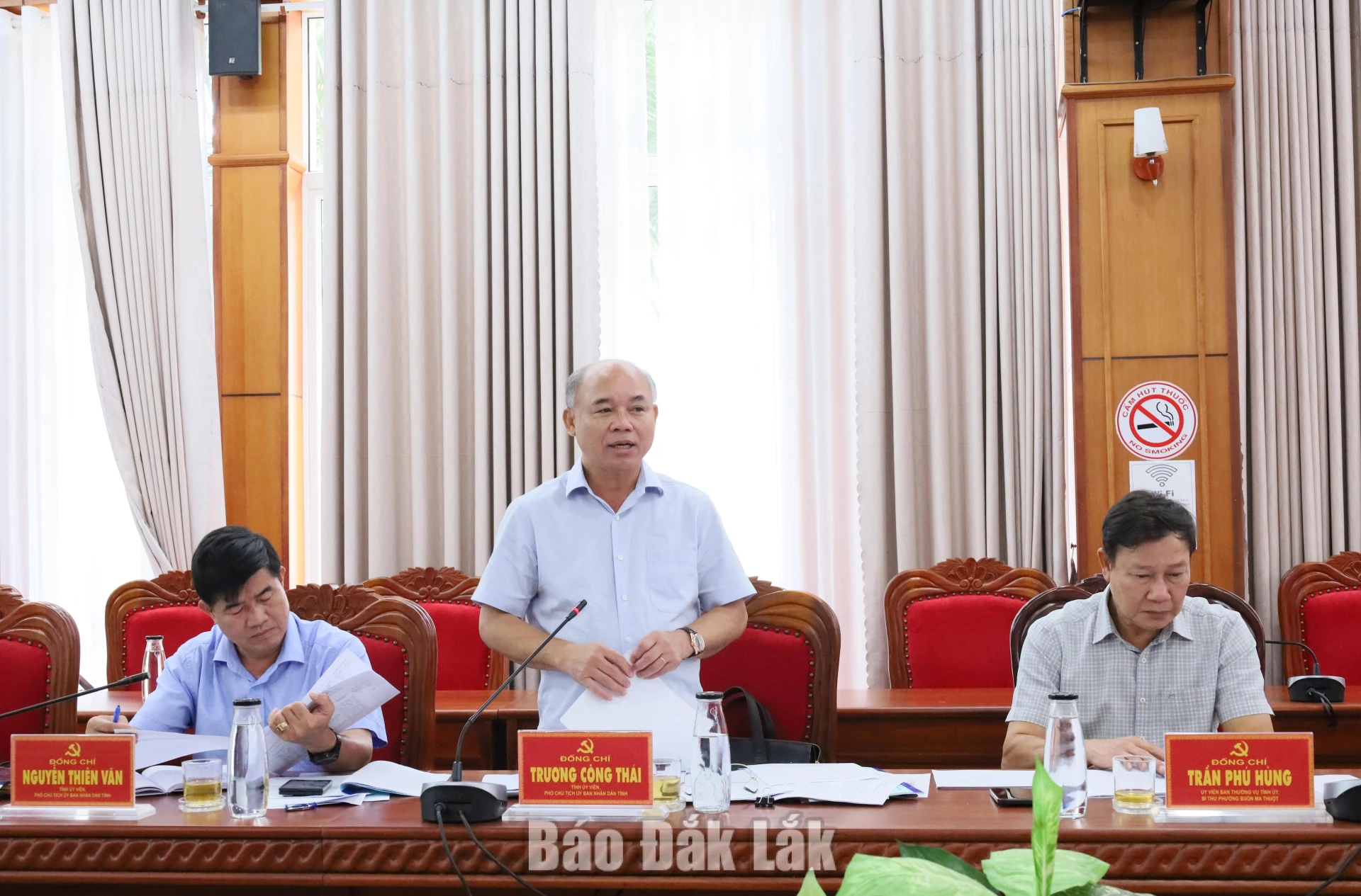 Đồng chí Trương Công Thái, Phó Chủ tịch UBND tỉnh phát biểu ý kiến.