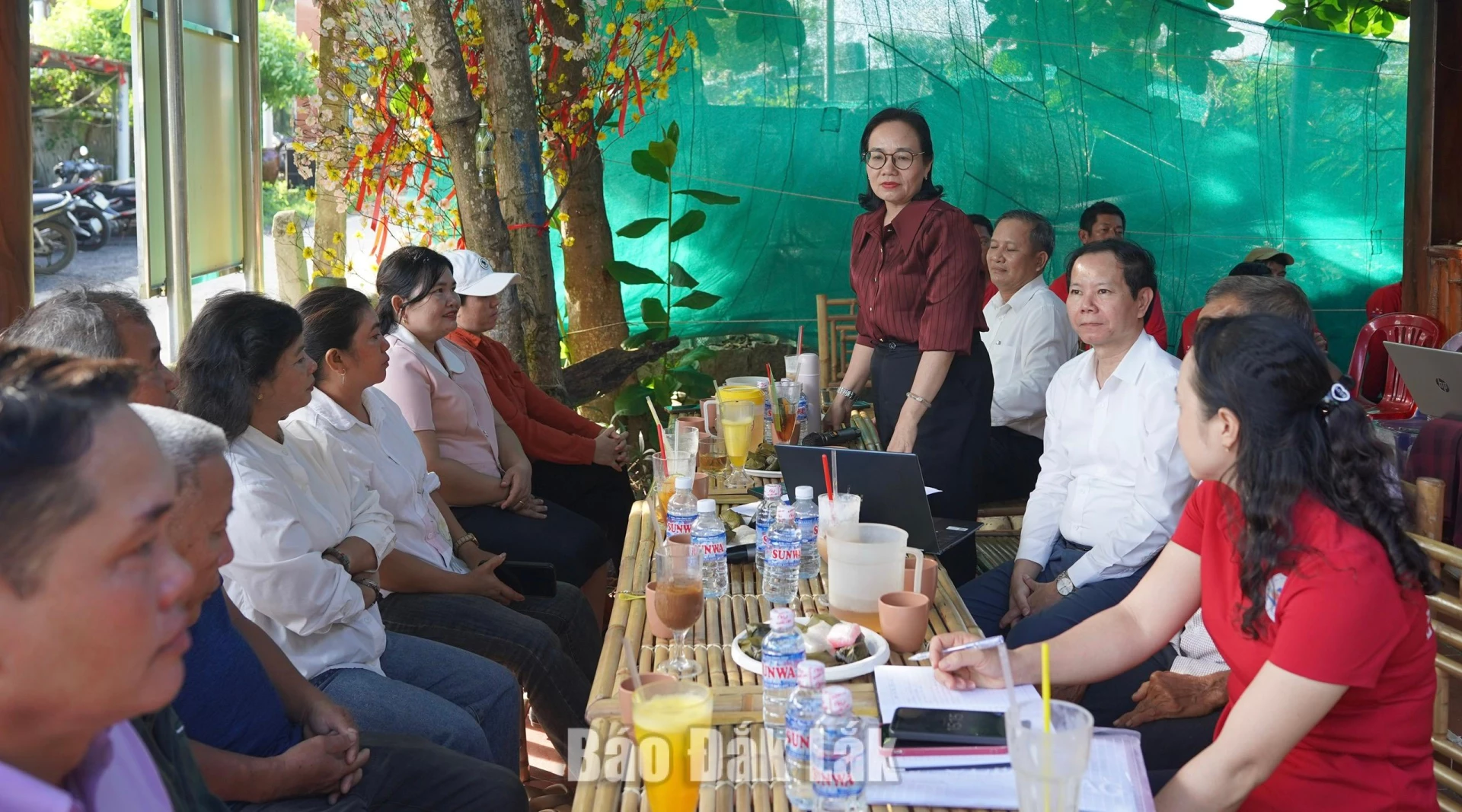 Đoàn công tác đi khảo sát thực tế tại  thôn Nhơn Hội.